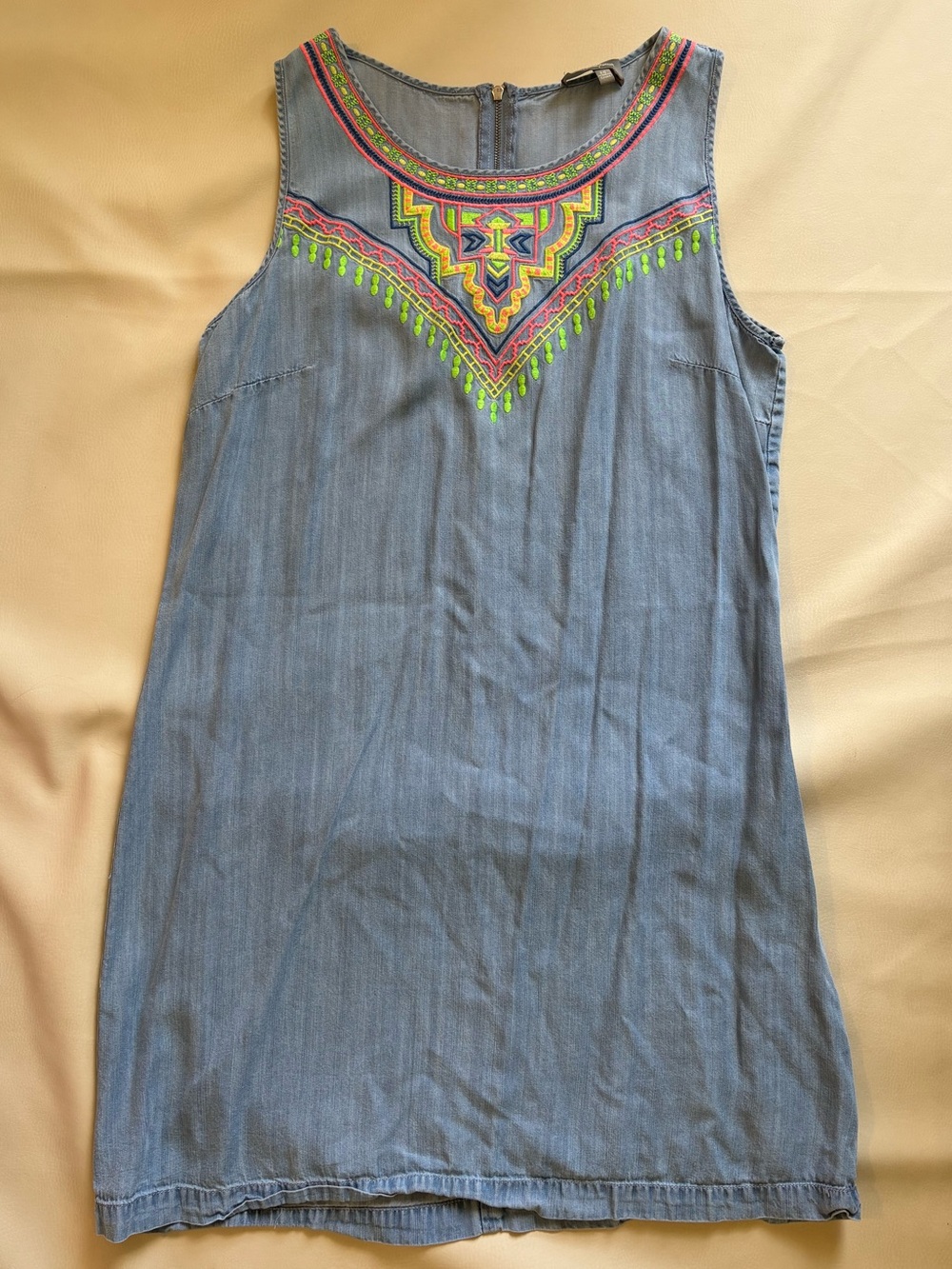 Neiman Marcus Light Blue Chambray Dress Denim like look with Neon Embroidery